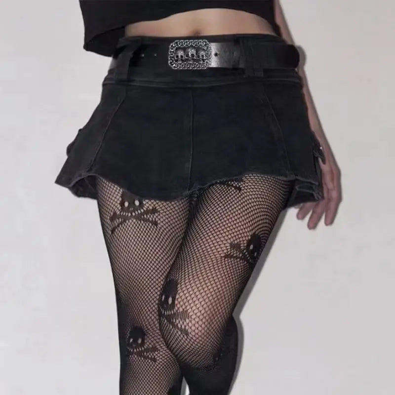 Low Waist Mini Skirt with Belt